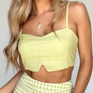 Cute crop top size S
